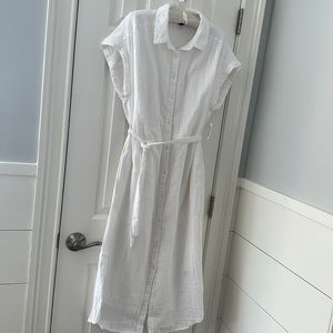 Old Navy- Short Sleeve waist defined midi dress